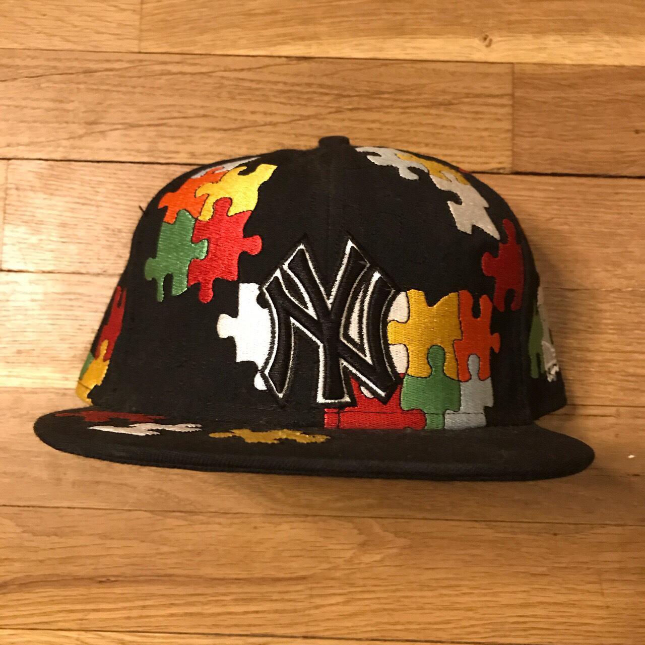 New Era Fitted Hat $5.75 shipping 7 5/8 New York... - Depop