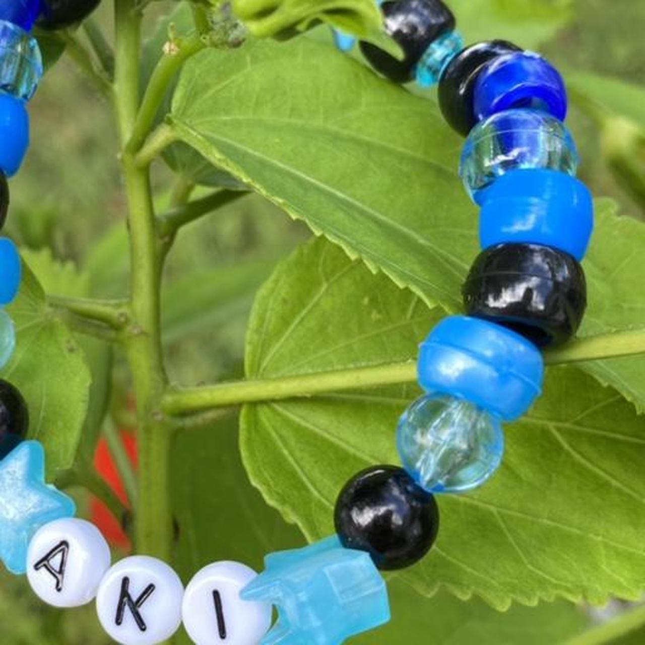 【海外 正規品】 CHAINSAW AKI MAN Depop | about - beads ✧29 🧊 BRACELET KANDI まつ毛・つけまつ毛用品
