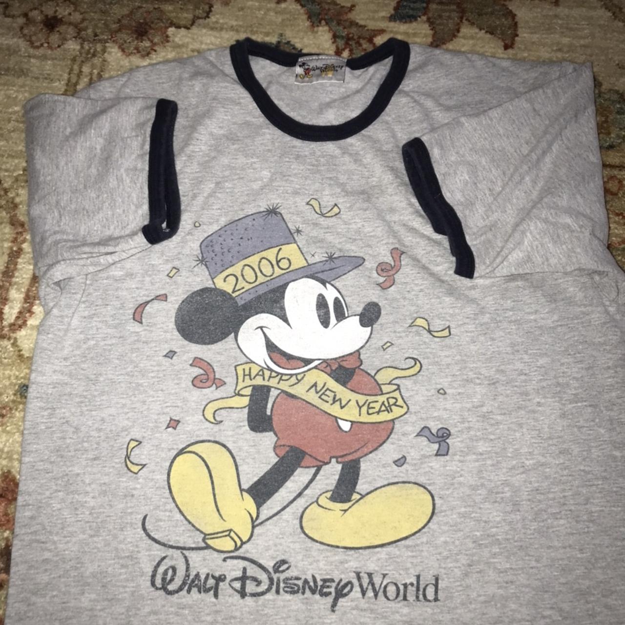 Disney Men's T-shirt 