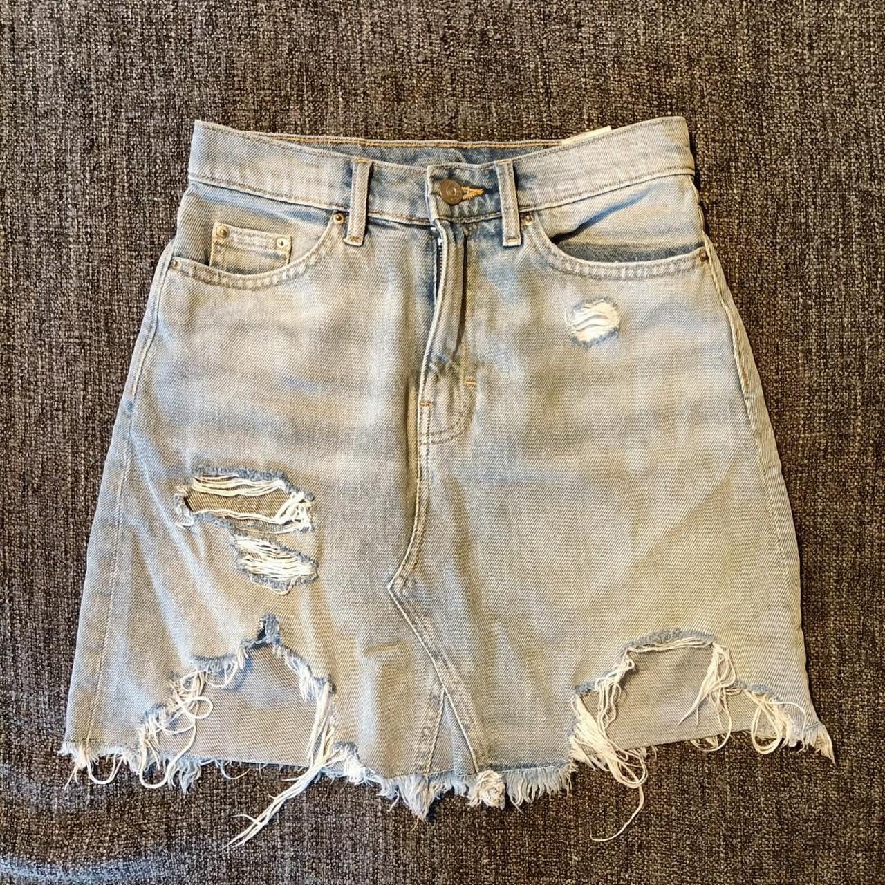 H and M denim skirt size 6. Great condition. #denim... - Depop