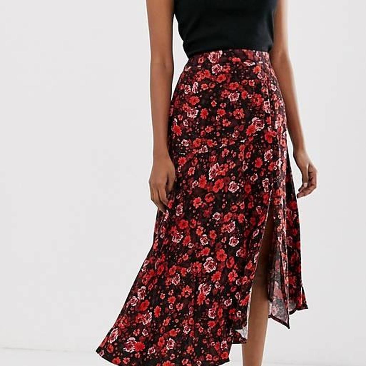 Stradivarius Asymetric Midi Skirt in Dark Floral -... - Depop