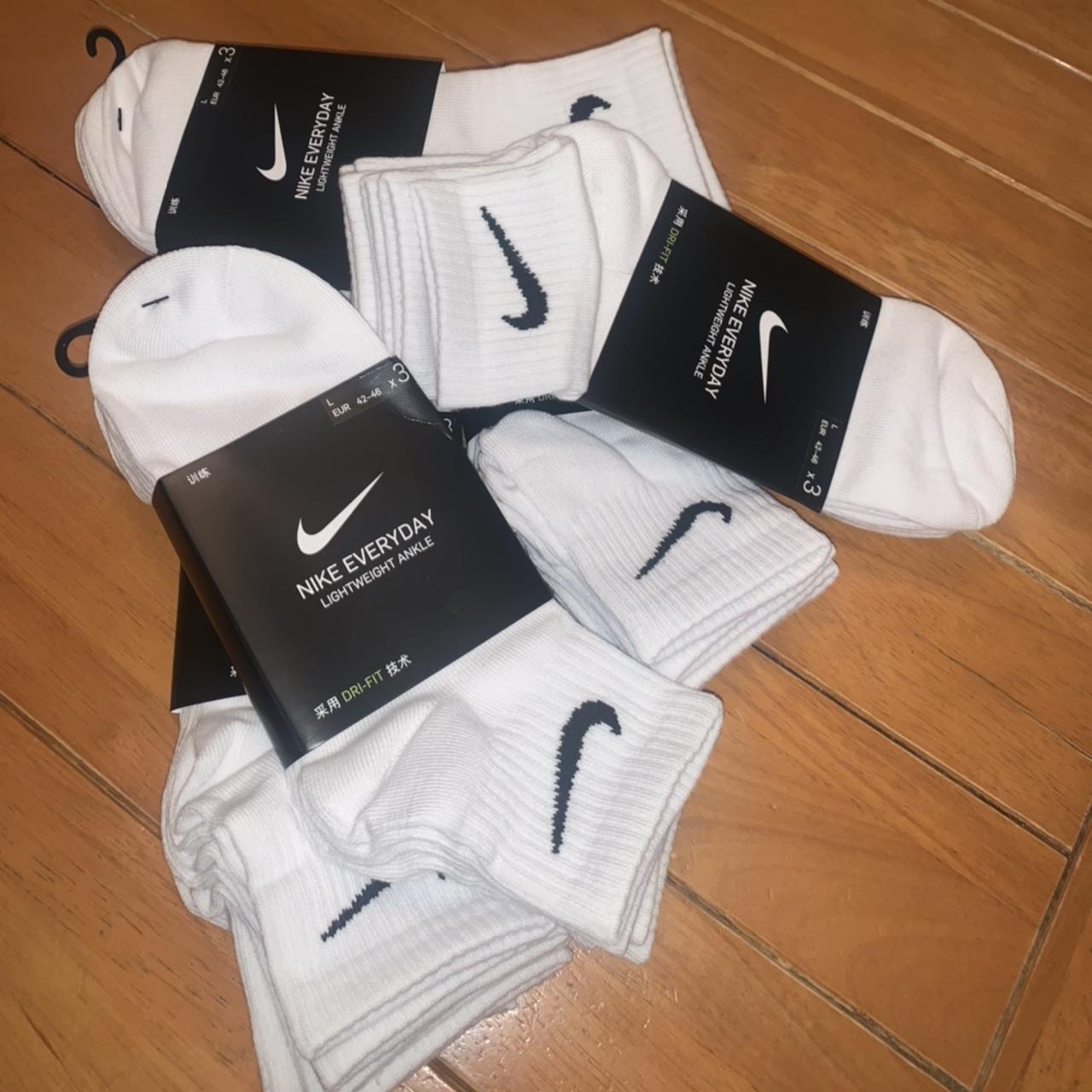 3 in 1 Nike white socks 10/10 conditions Uk 58 ,... Depop