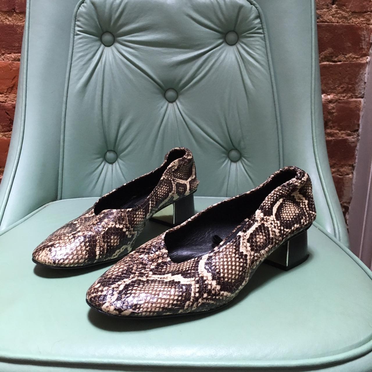 Snakeskin shoes store womens