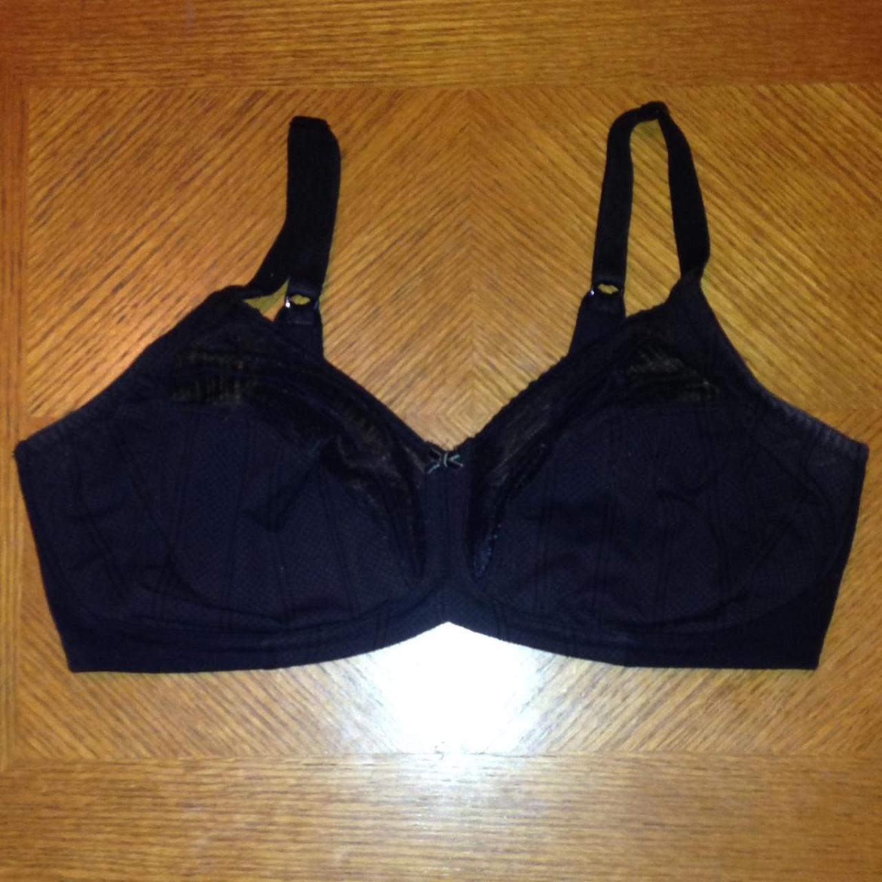 Product Image 1 - #lilyette black bra
size 36dd
no padding