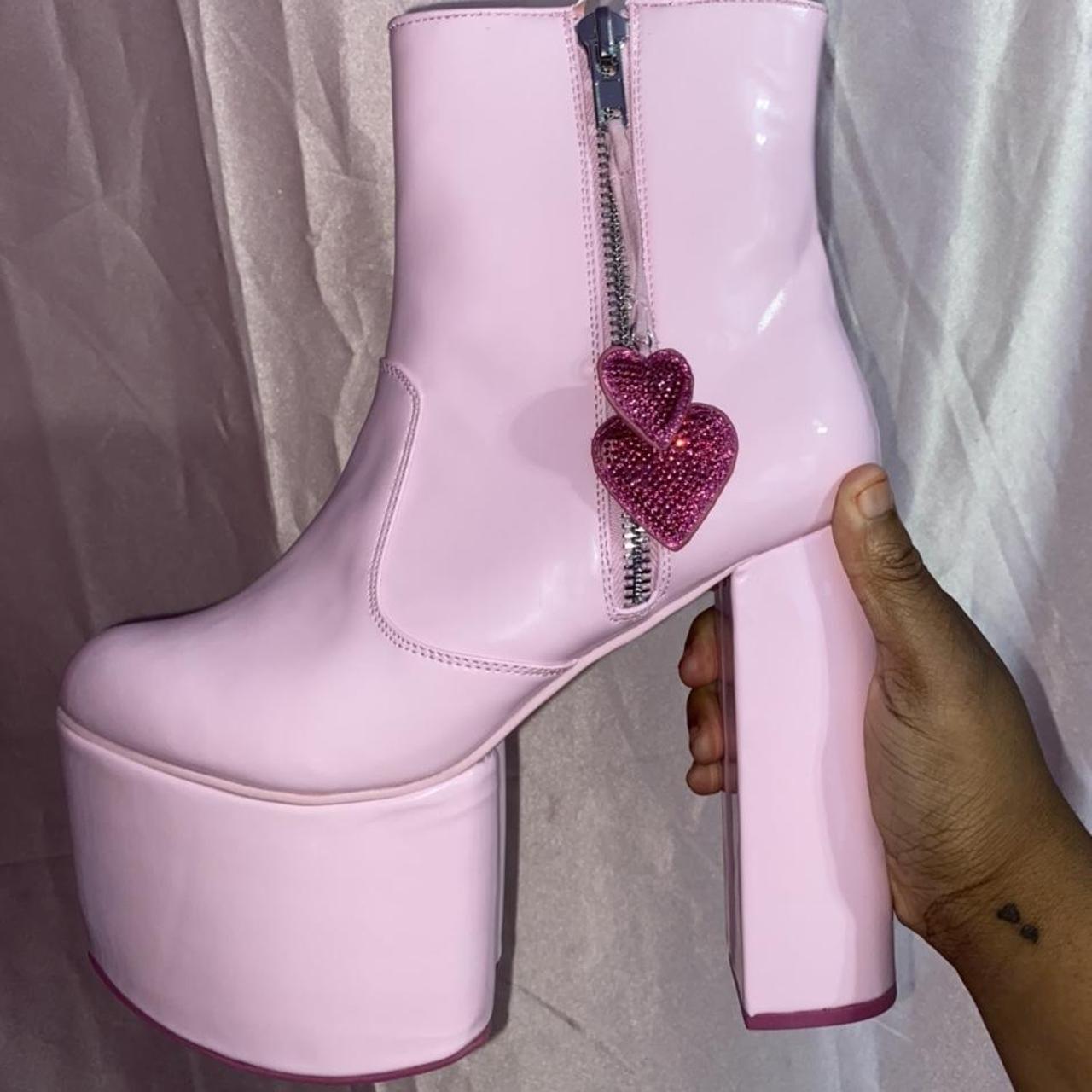 heart stomper boots