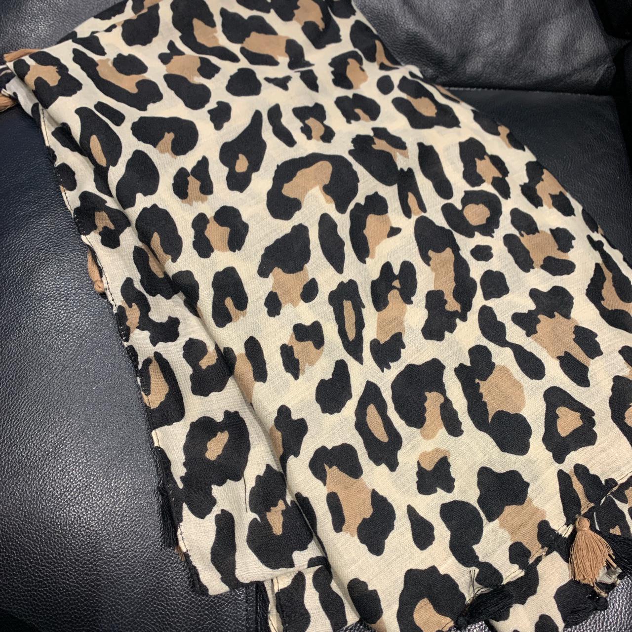 silkfred leopard print