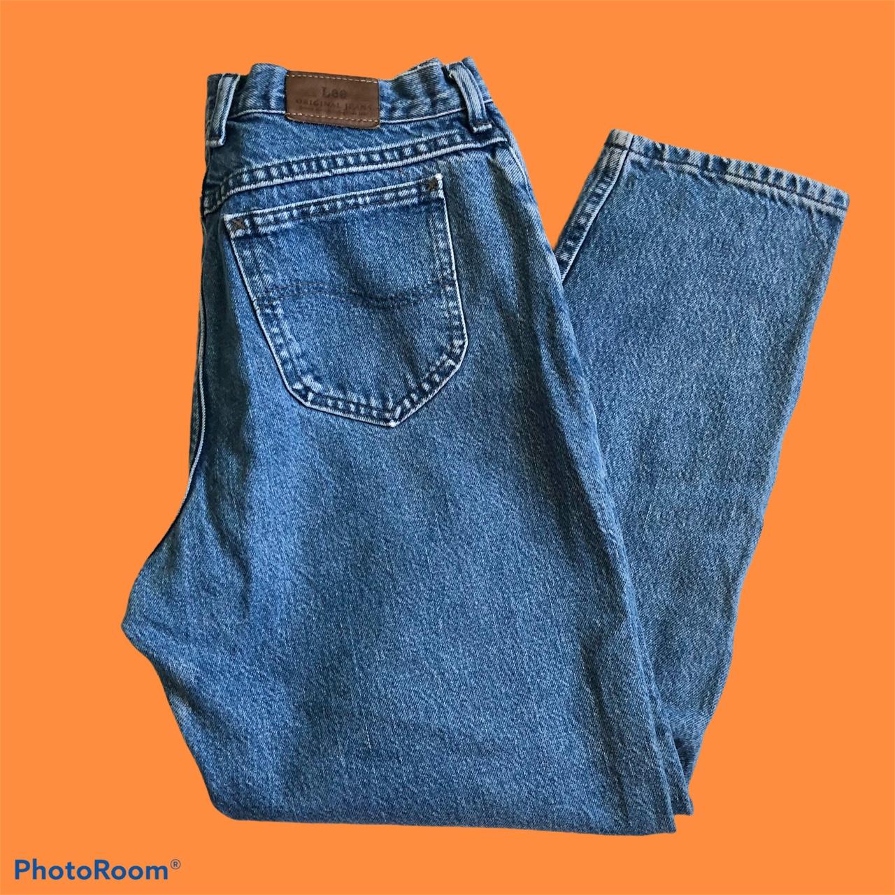 Vintage Lee mom jeans size 12 P fit most like a... - Depop