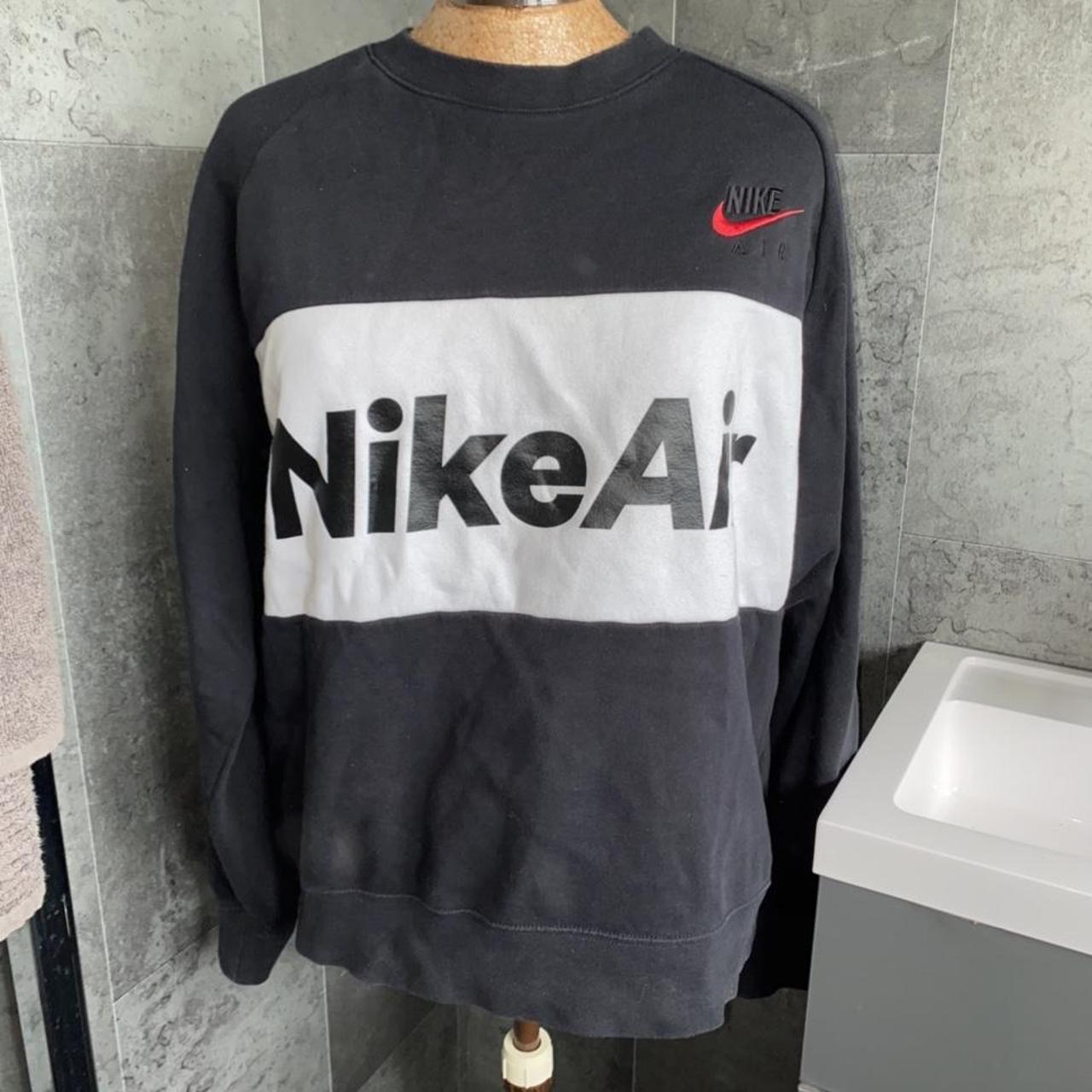 mens white nike jumper