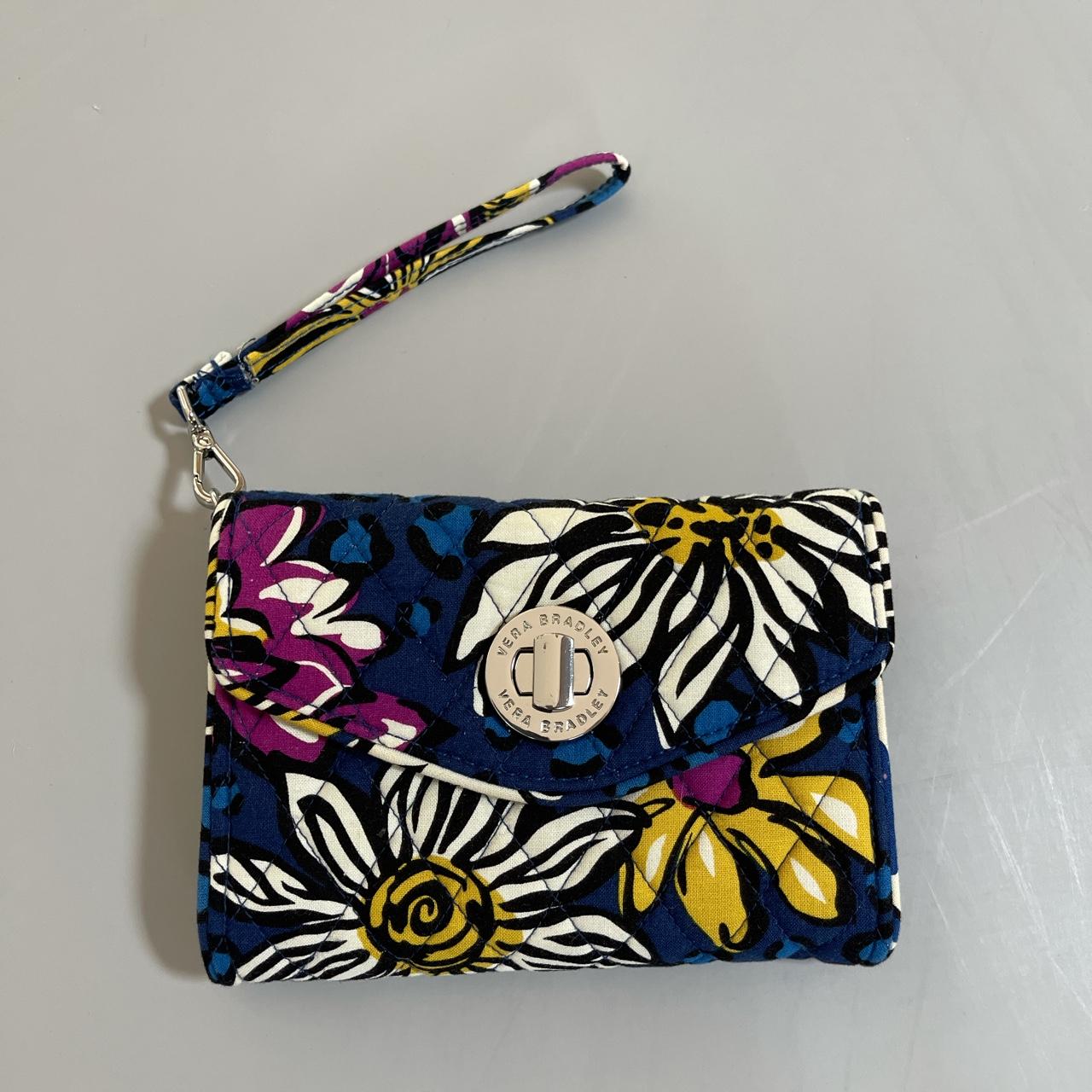 Vera Bradley Purse Wallet - $13 (67% Off Retail) - From Kendall