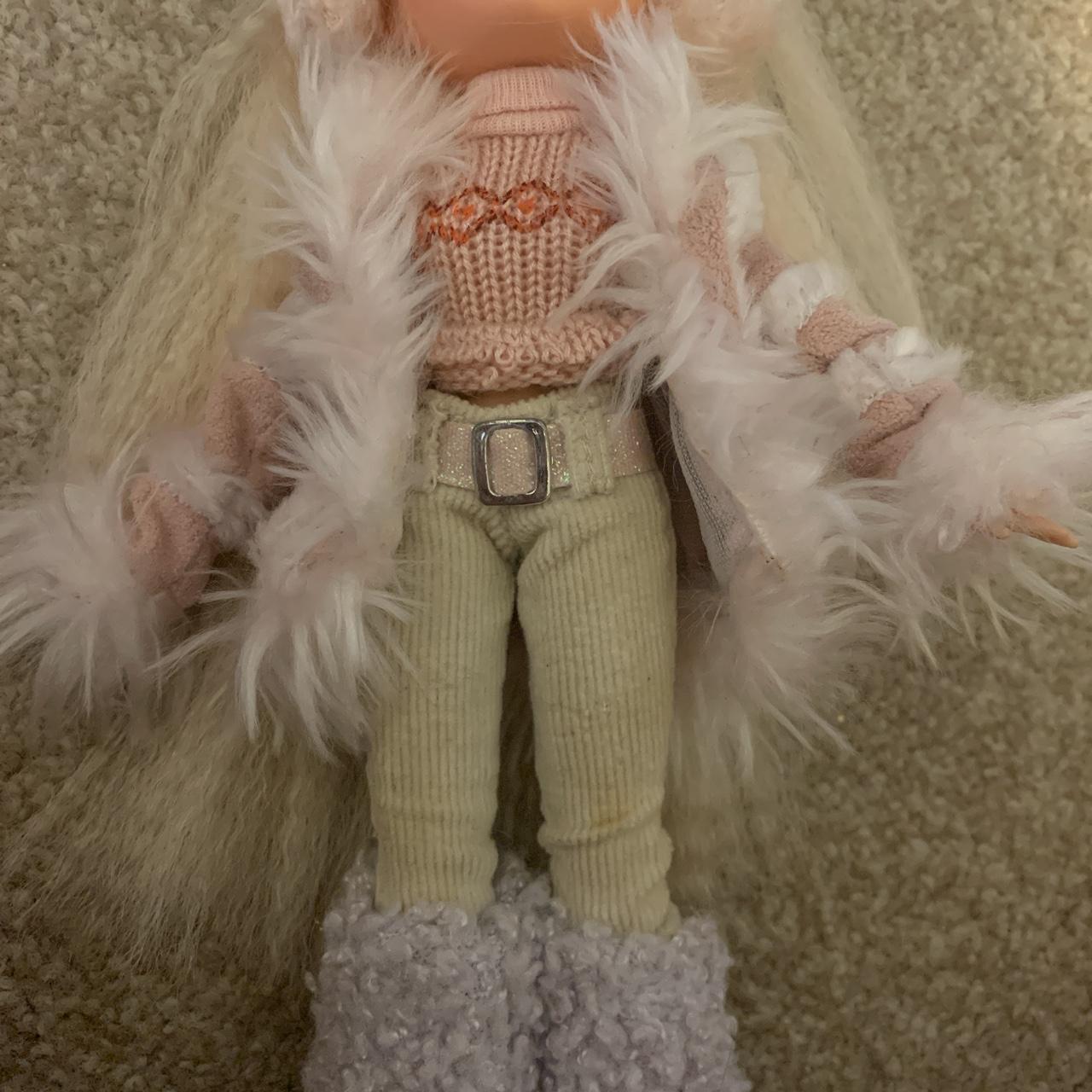 Bratz doll fur sales coat