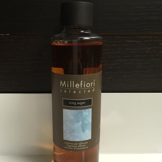 Millefiori Milano ricarica 250 ml Icing Sugar per - Depop