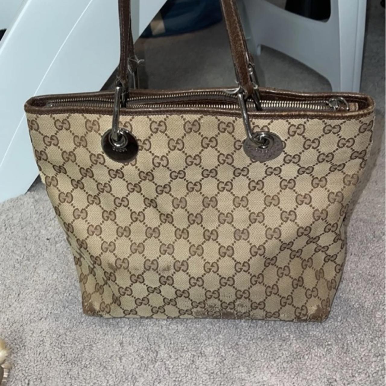 Authentic vintage Gucci tan monogram rectangle - Depop