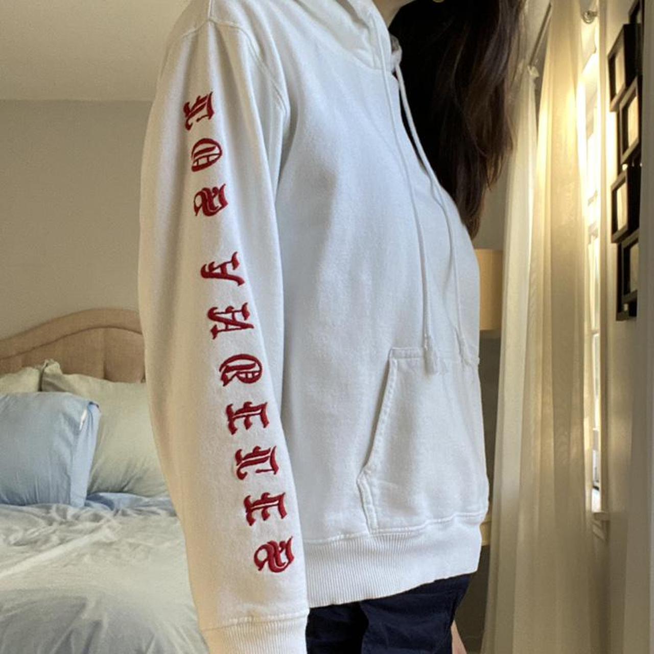 Product Image 2 - White embroidered Los Angeles sweatshirt,