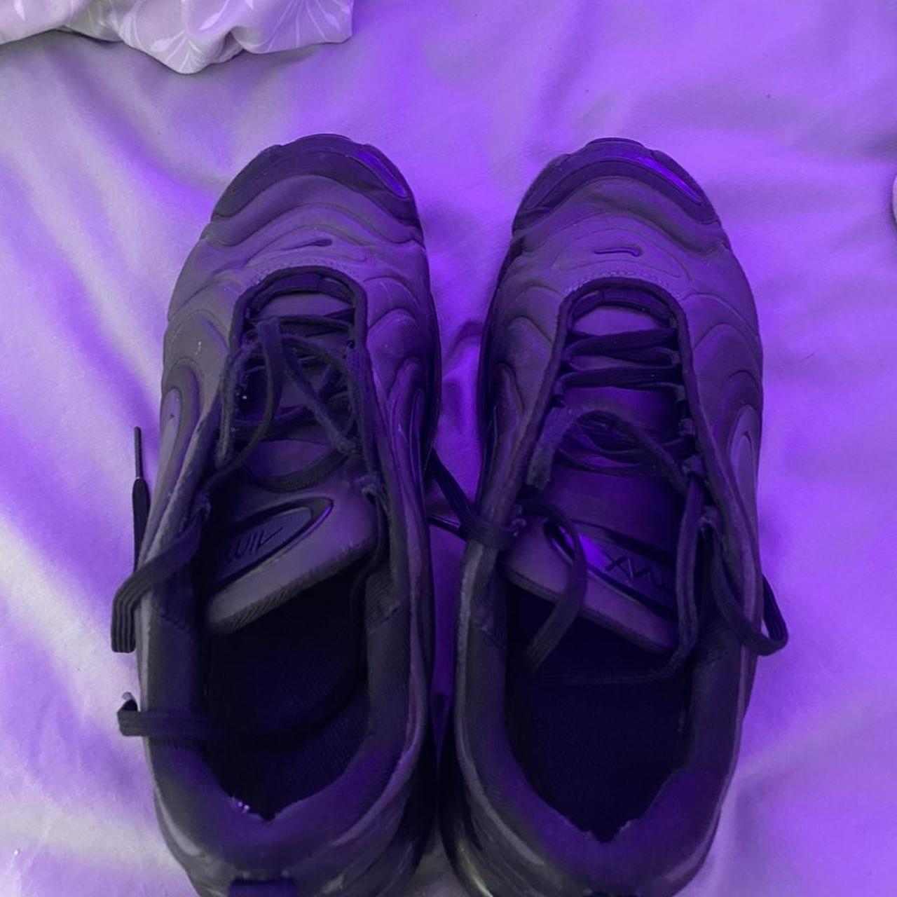 720s black nike