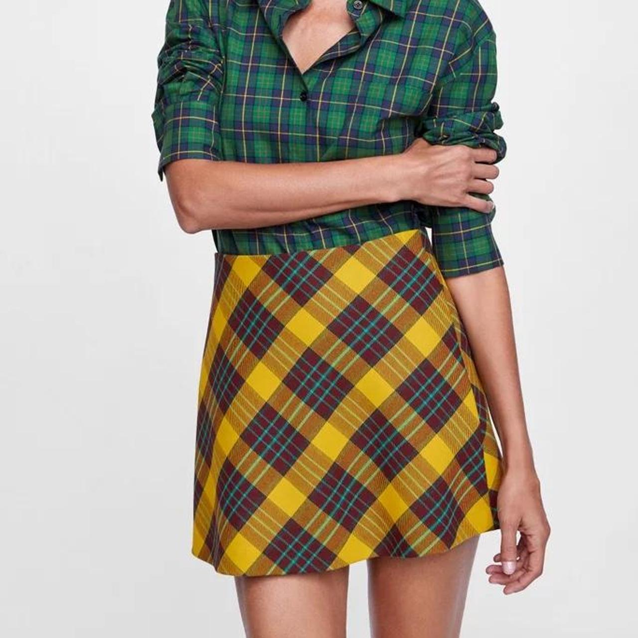 ZARA WOMAN Plaid Mustard Mini Skirt. Size M Mini. Depop