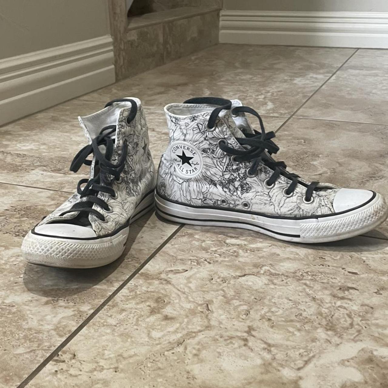 Daisy converse on sale