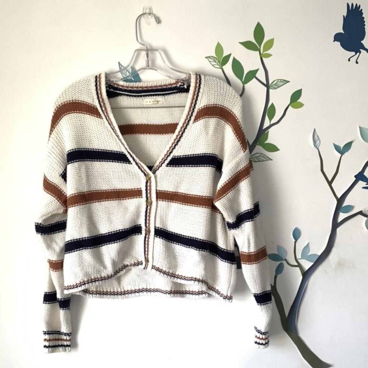 Pacsun Hearts) Striped Cropped V-Neck