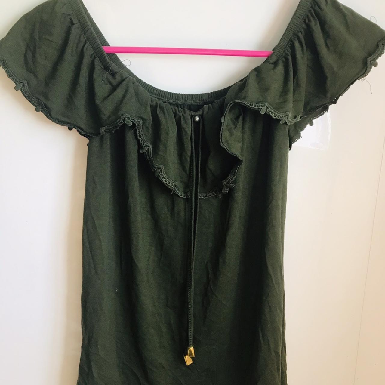 Dark green top * Not dollskill just tagged for exposure - Depop