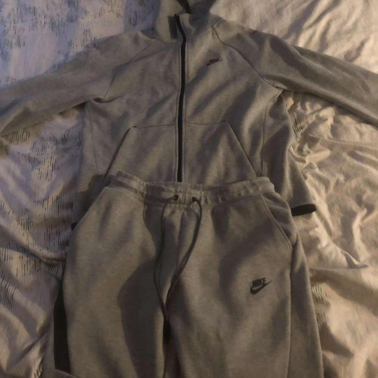 old season grey tech fleece