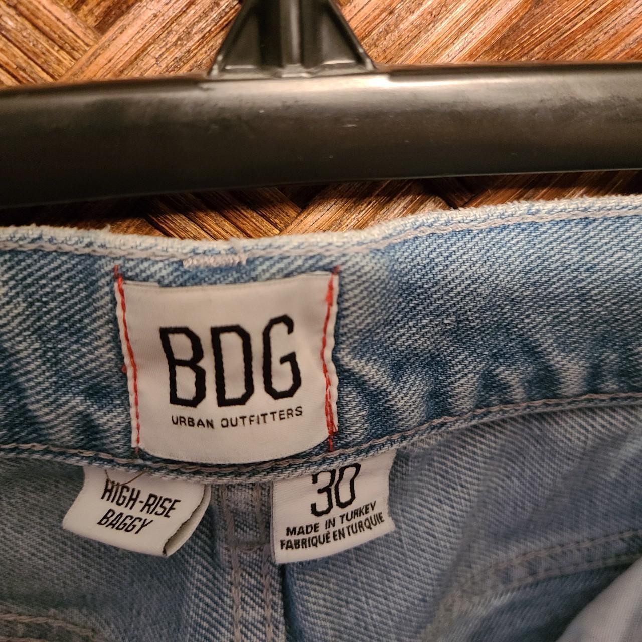 bdg baggy jean destroyed light wash