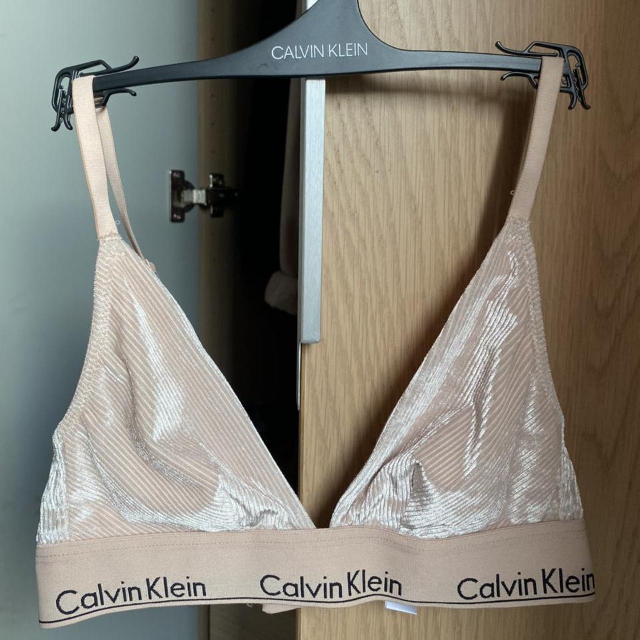 Pink velvet store calvin klein bralette