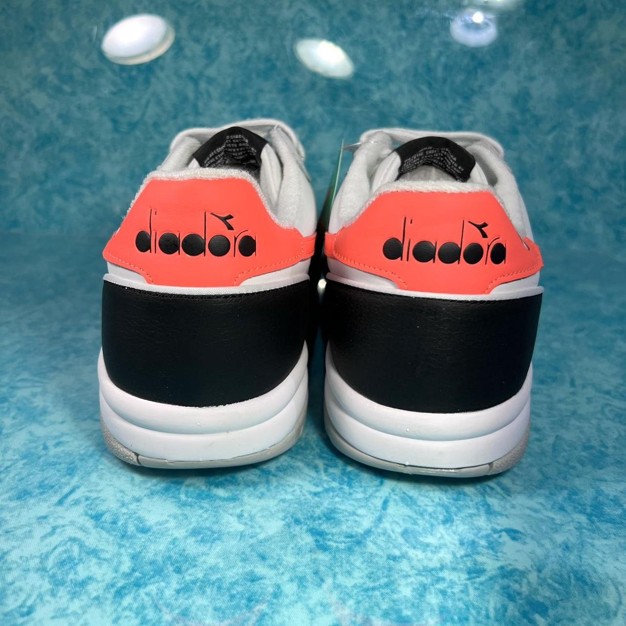 diadora maverick og