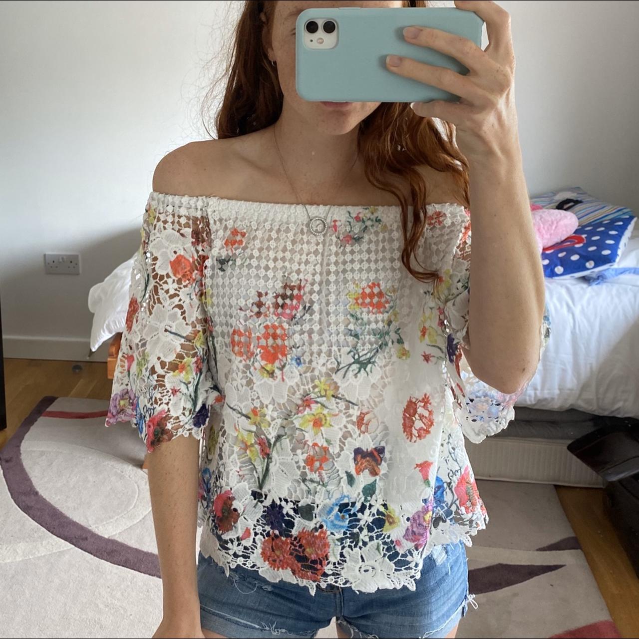 Gorgeous off the shoulder top Beautiful floral... - Depop