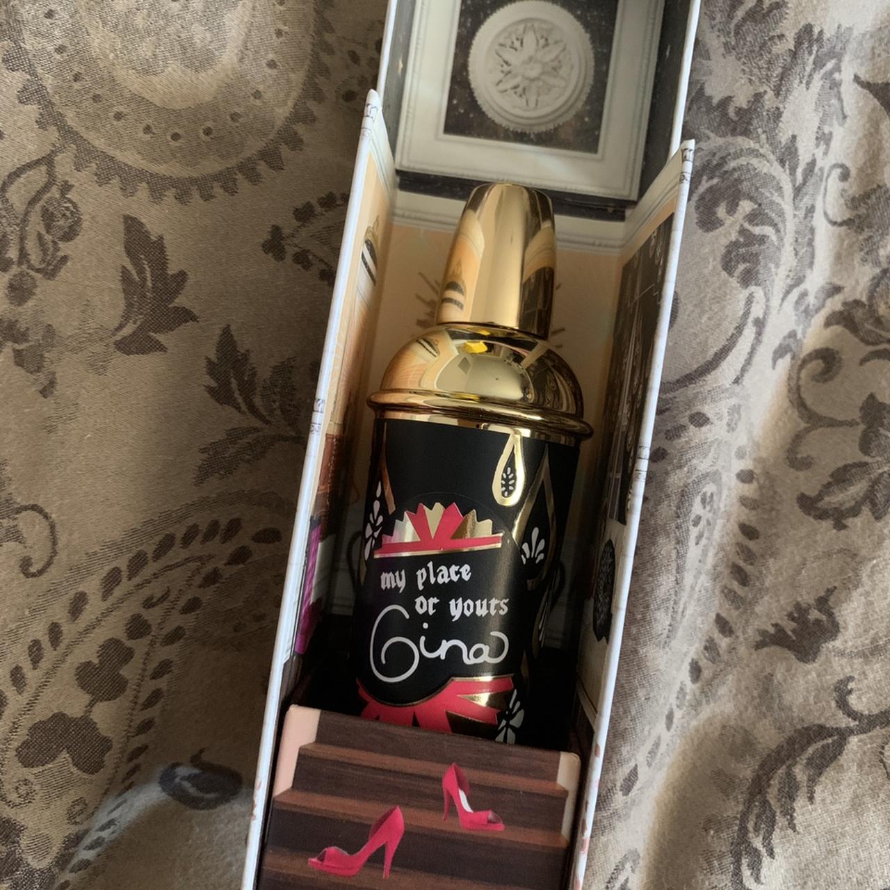 Benefit best sale gina perfume