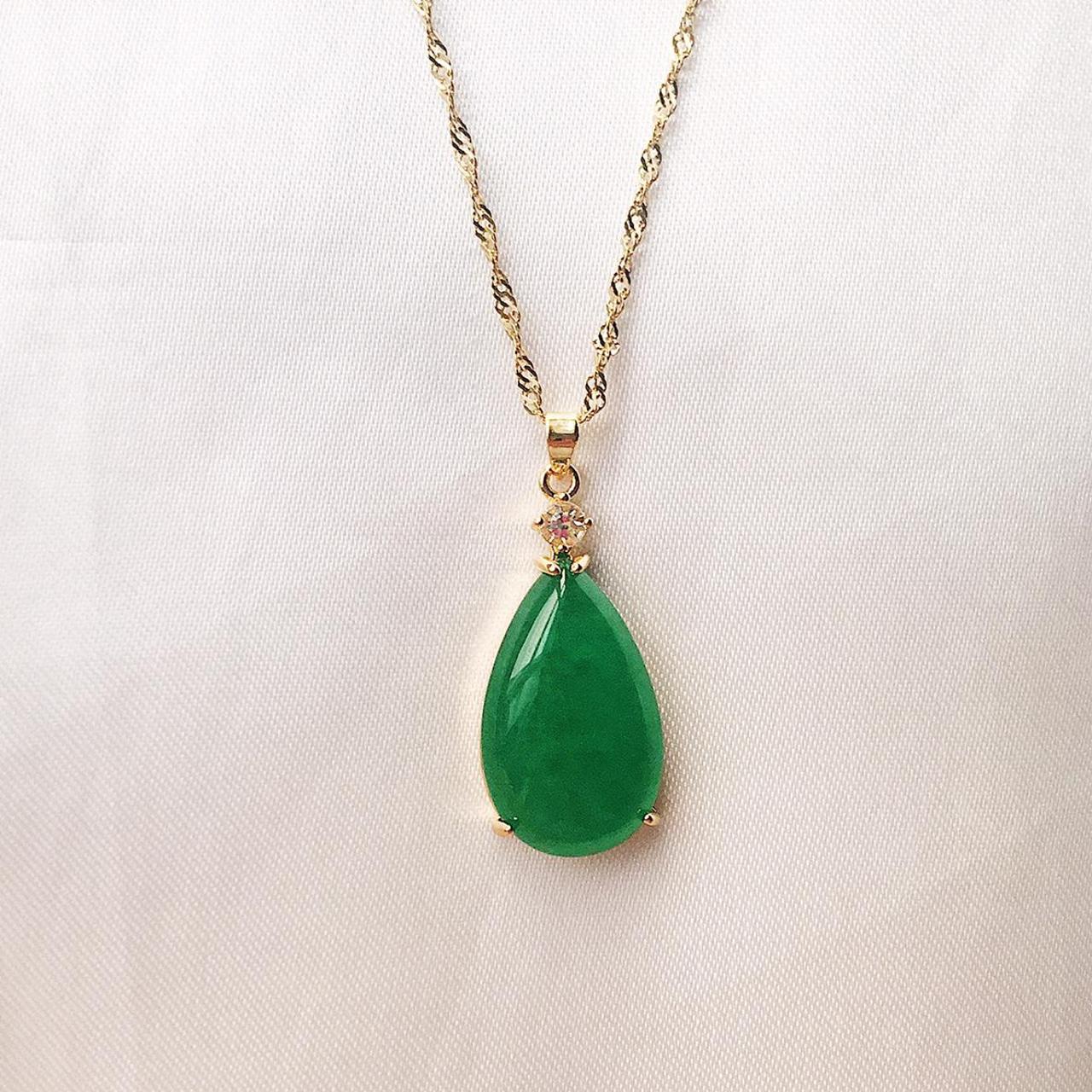 Women's Green and Gold Jewellery | Depop