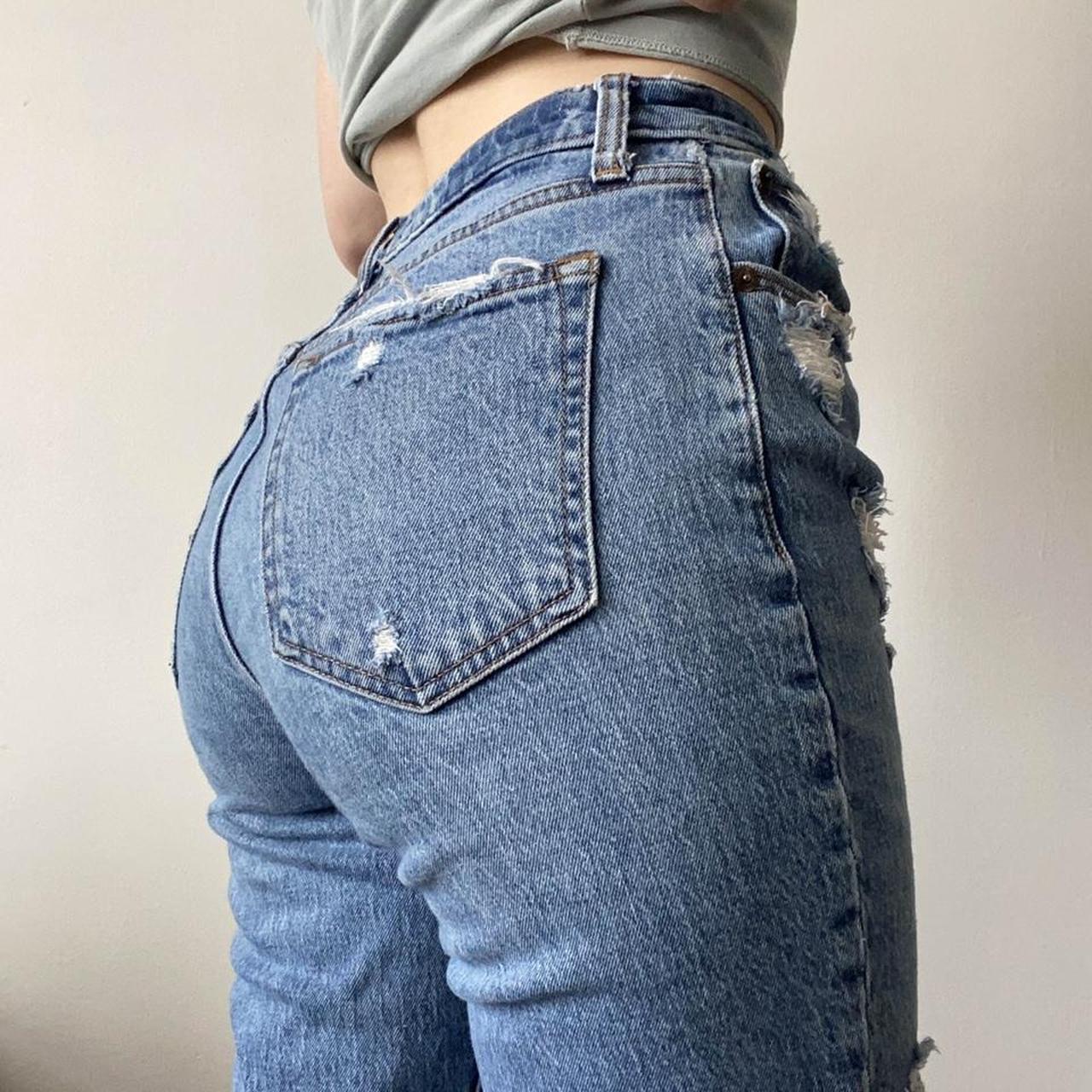 Abercrombie Curve Love ankle jeans in size 27/4. SO... - Depop