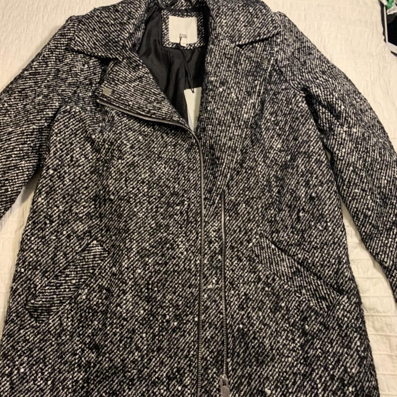 River Island Women's Black Coat | Depop