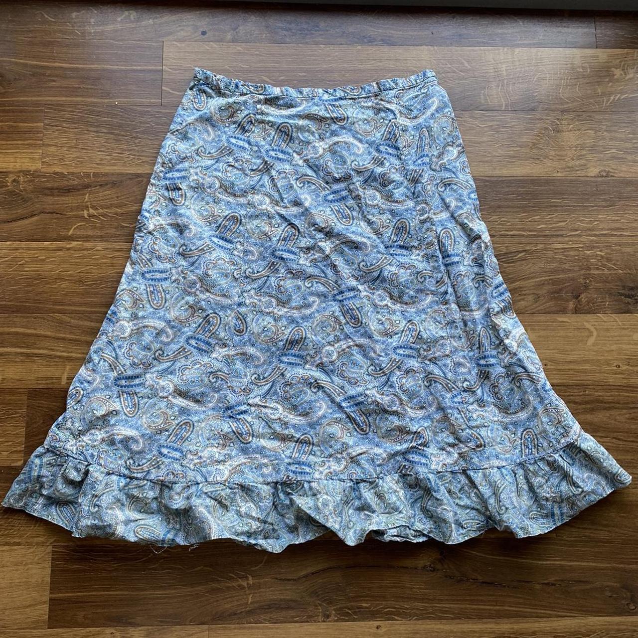 Blue Paisley Print 90s Long Skirt Adorable and in... - Depop