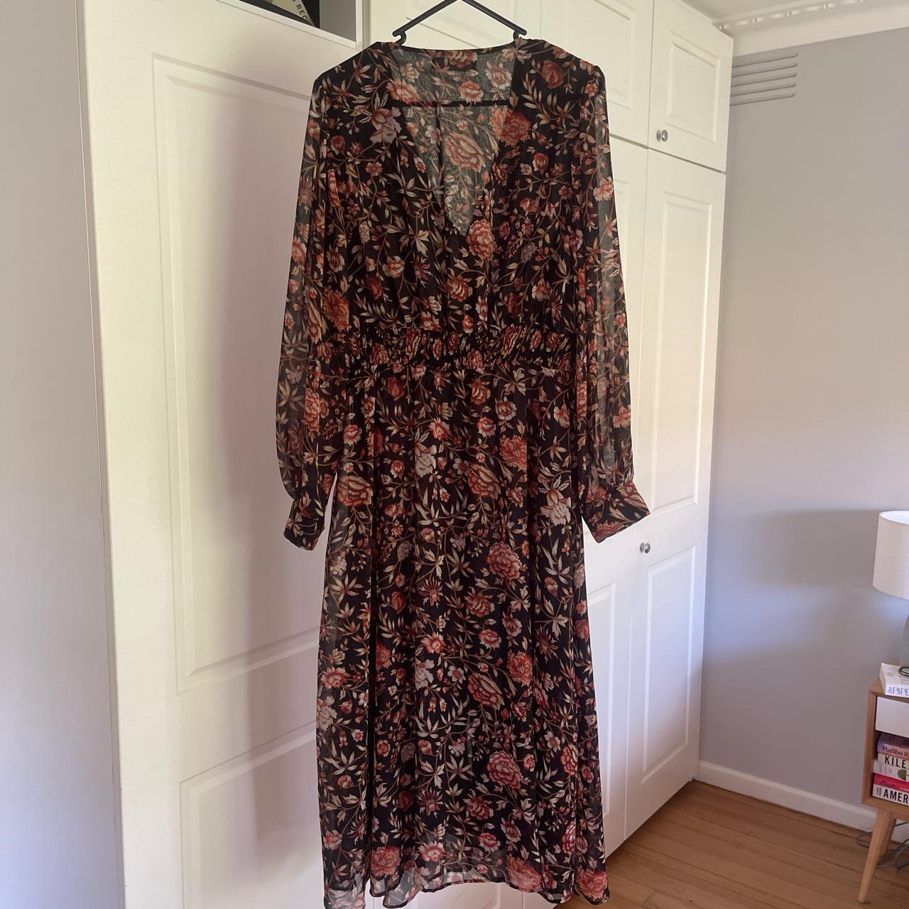 Mango Long Sleeve Floral Midi Dress. Featuring v... - Depop