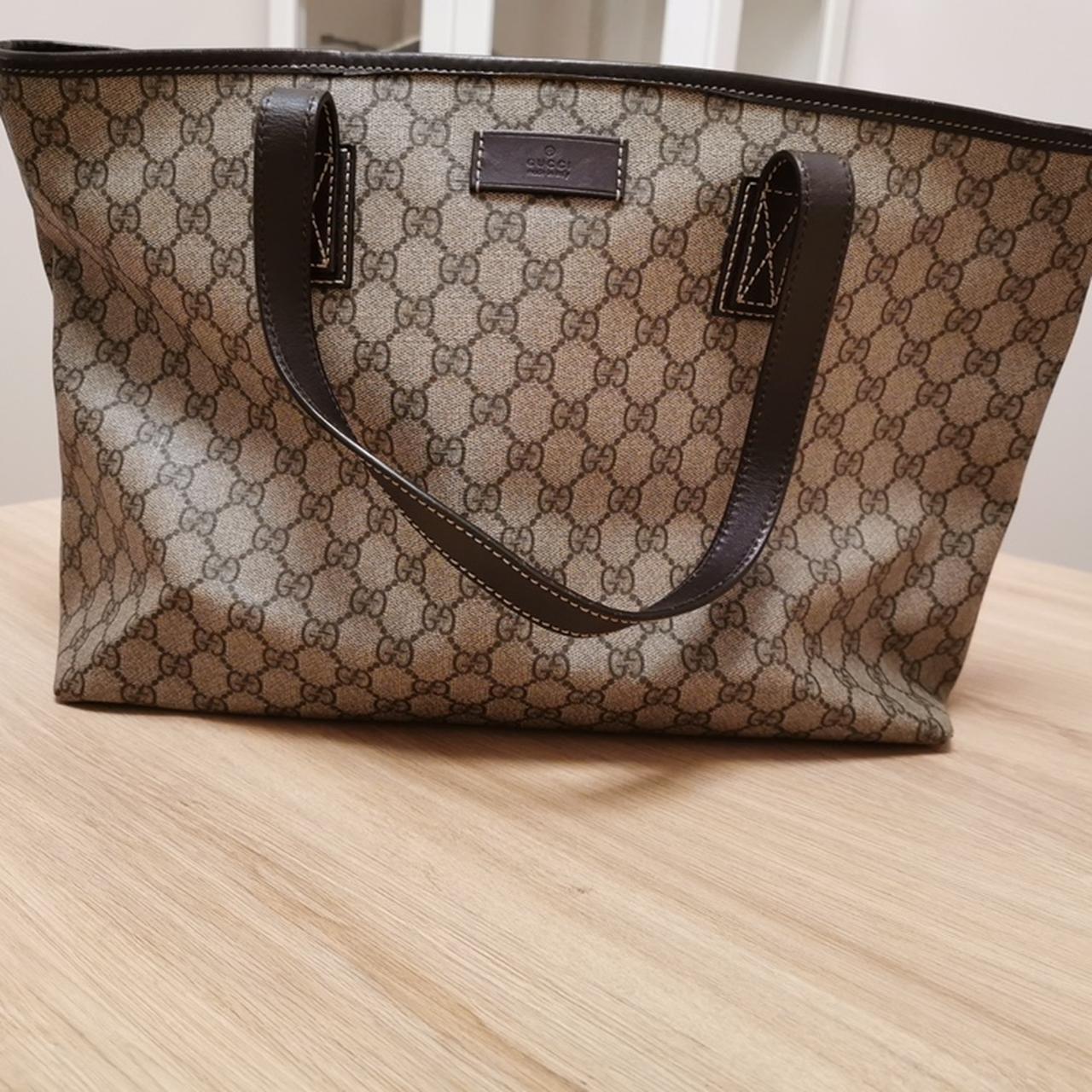 Gucci tote with online zipper