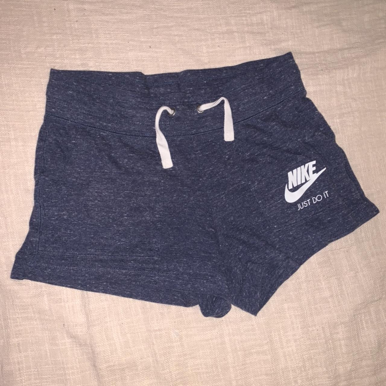 Lounge shorts nike sale