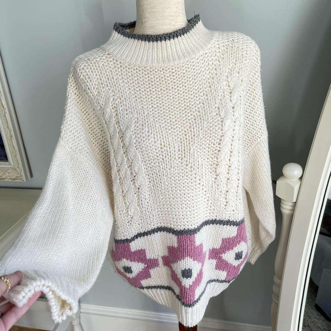 American Vintage Women's White and Pink Jumper | Depop