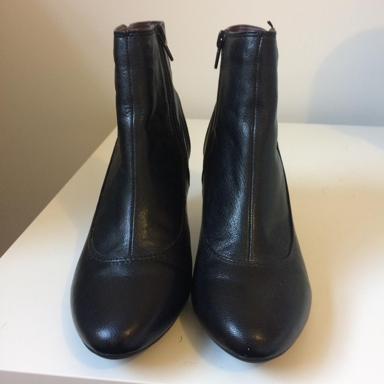 Marks and Spencer Footglove ankle boots. Size 5