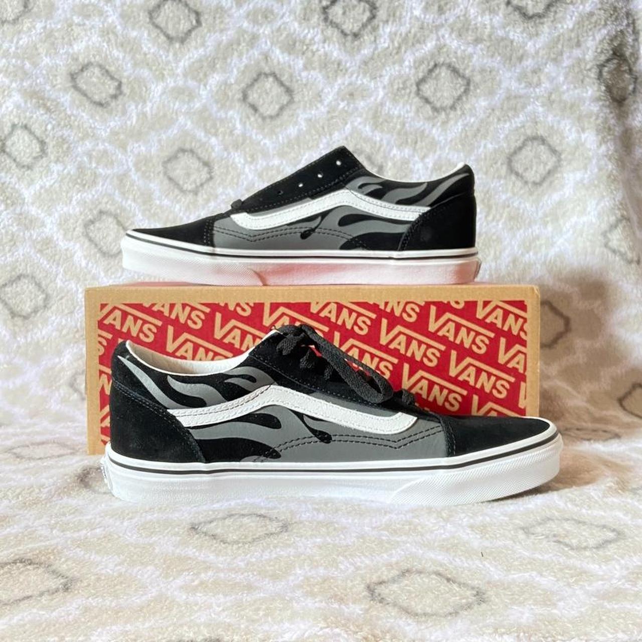 Flame vans 2025 size 6