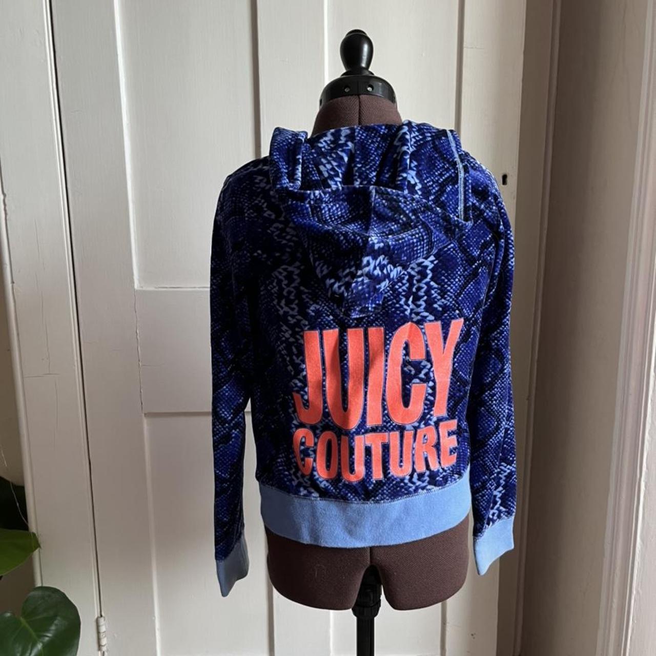 Juicy Couture Women's Blue and Pink Jumper | Depop