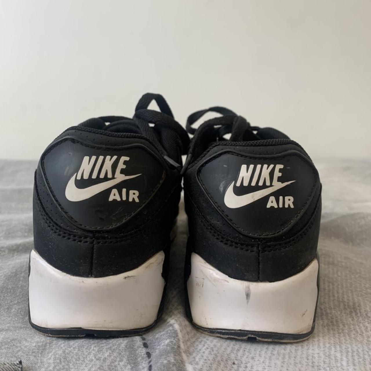 Nike Black and White Trainers | Depop