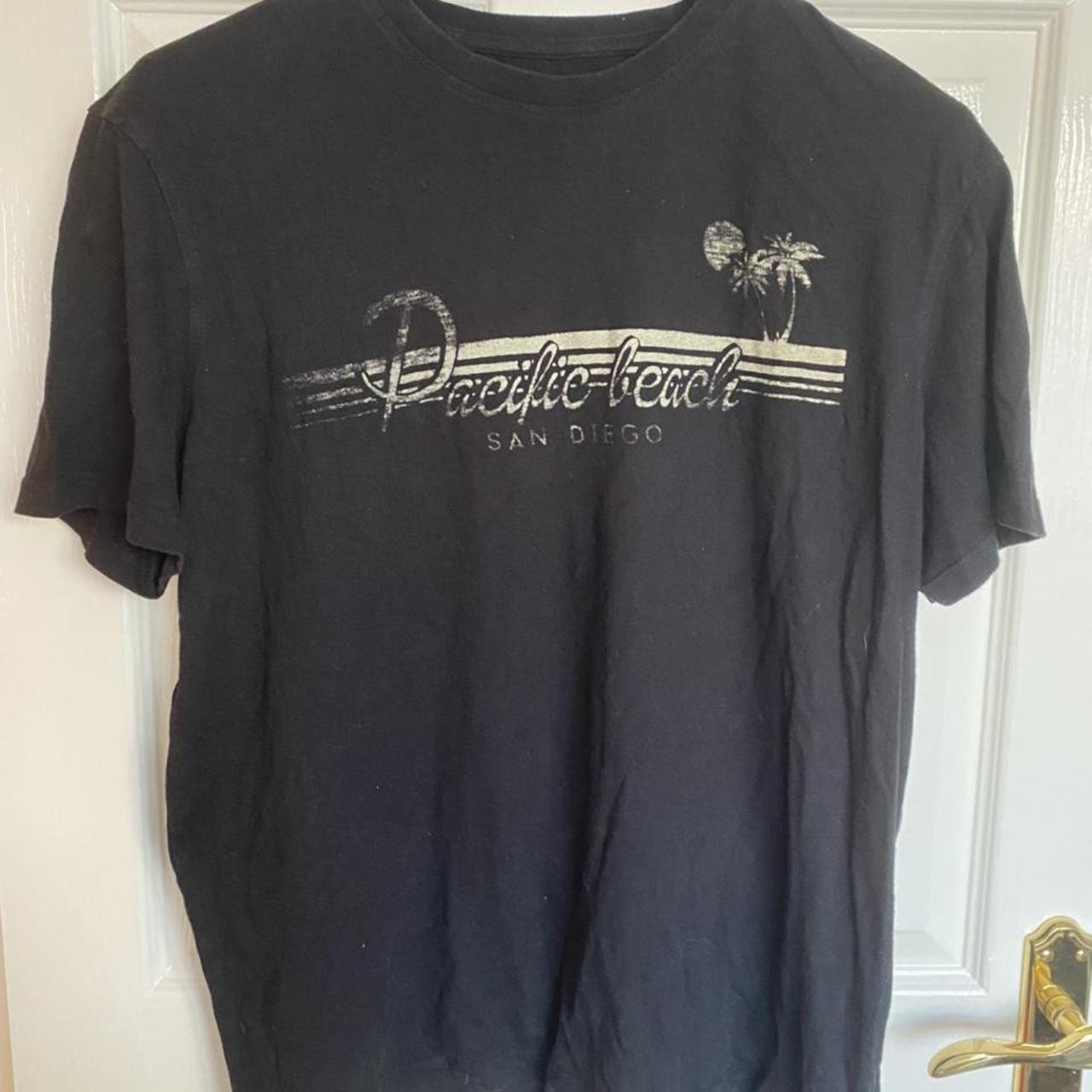 Sainsbury's TU Men's Black and Tan Tshirt Depop