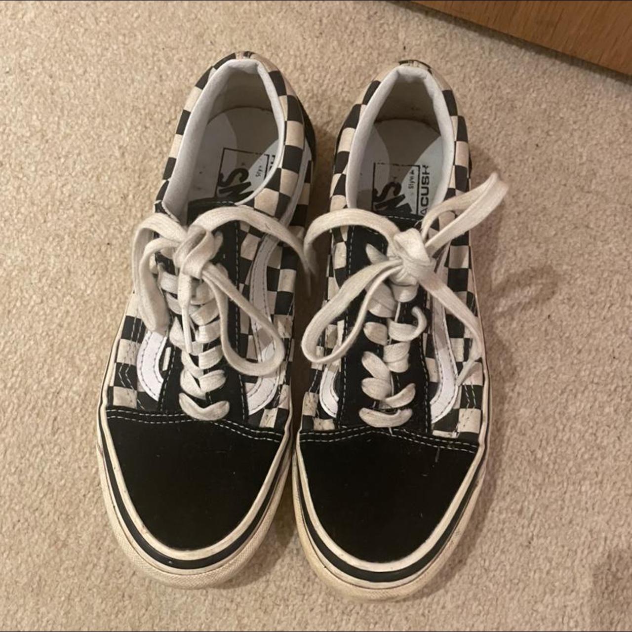 Women’s Checkered vans. Only worn a few times, v... - Depop