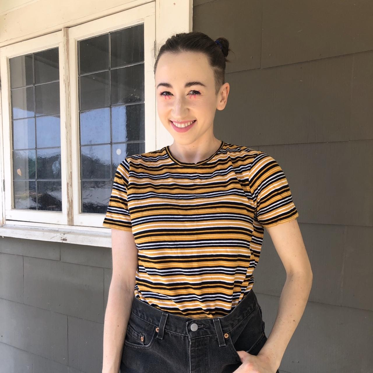 striped zara cropped tee shirt 🔸 super cute and... Depop