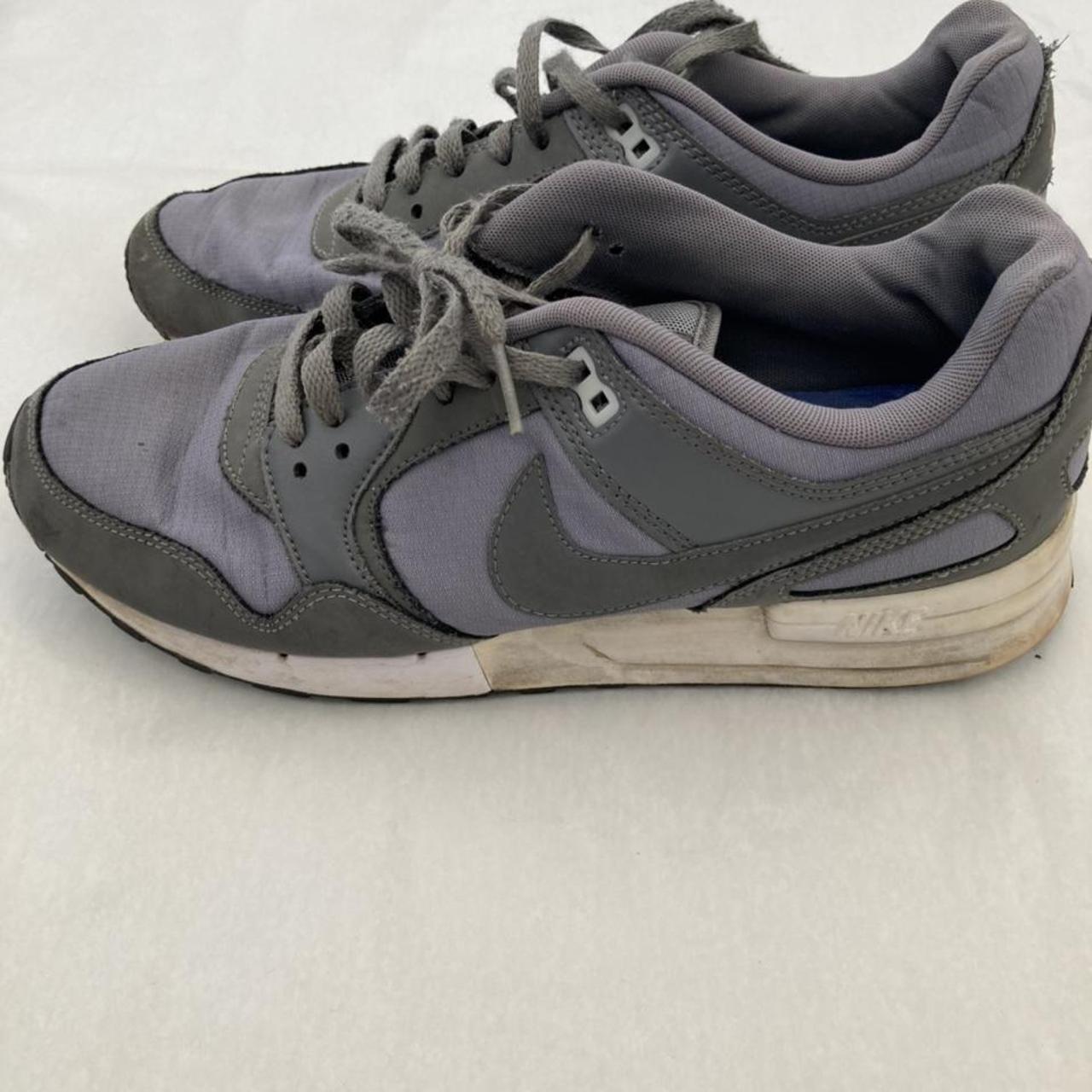 Nike trainers. Grey and white detailing. Size 8.... - Depop