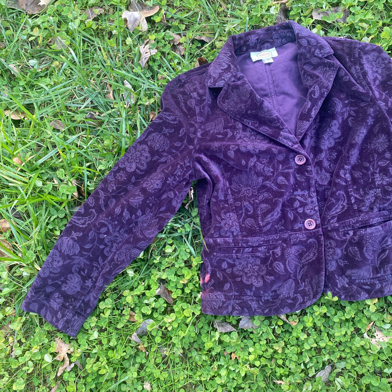 Product Image 3 - Purple velvet jacket has a