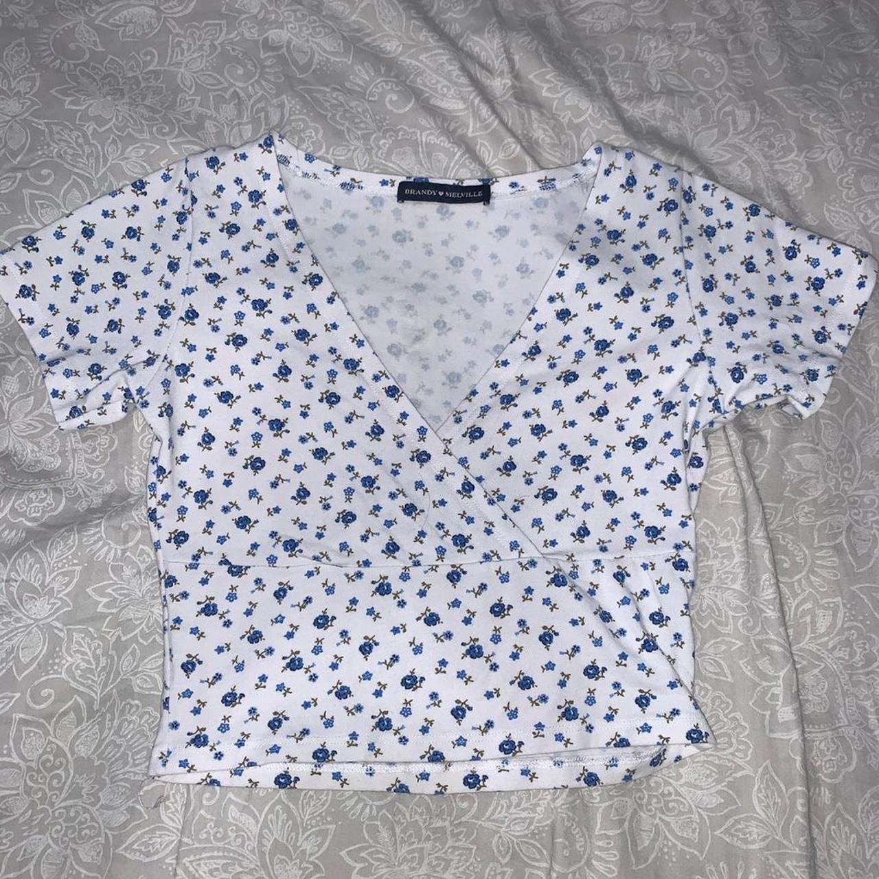 Product Image 1 - Brandy Melville Amara floral top