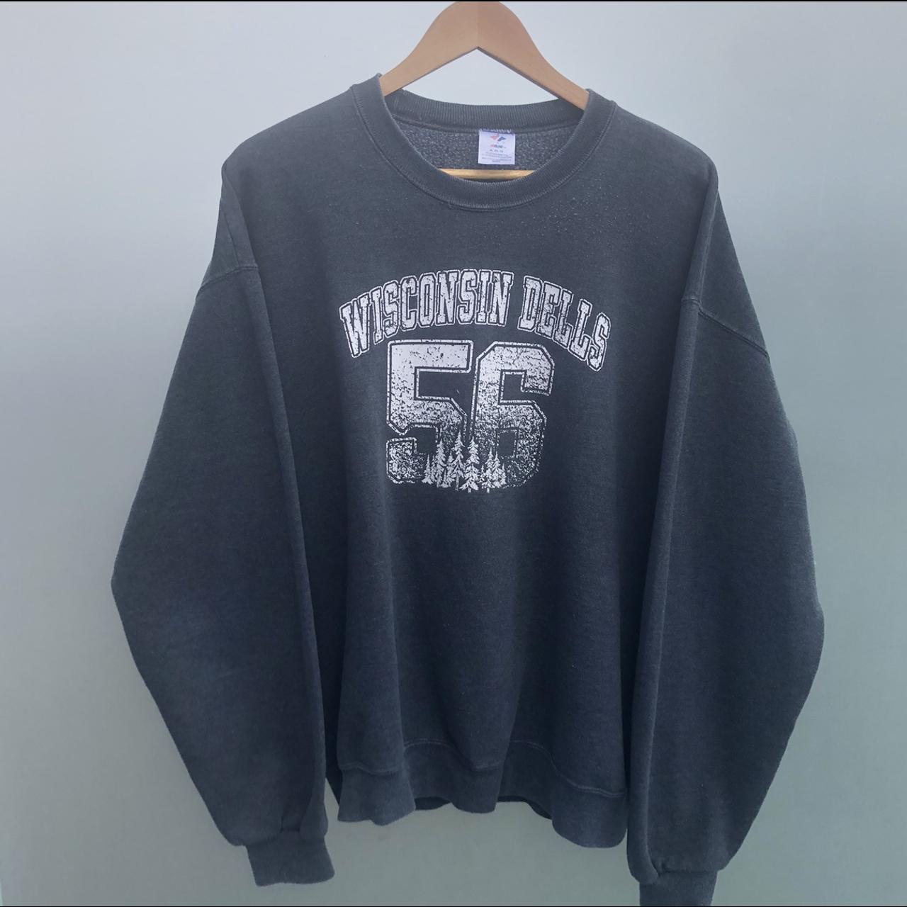 Dark grey Wisconsin dells printed vintage... - Depop