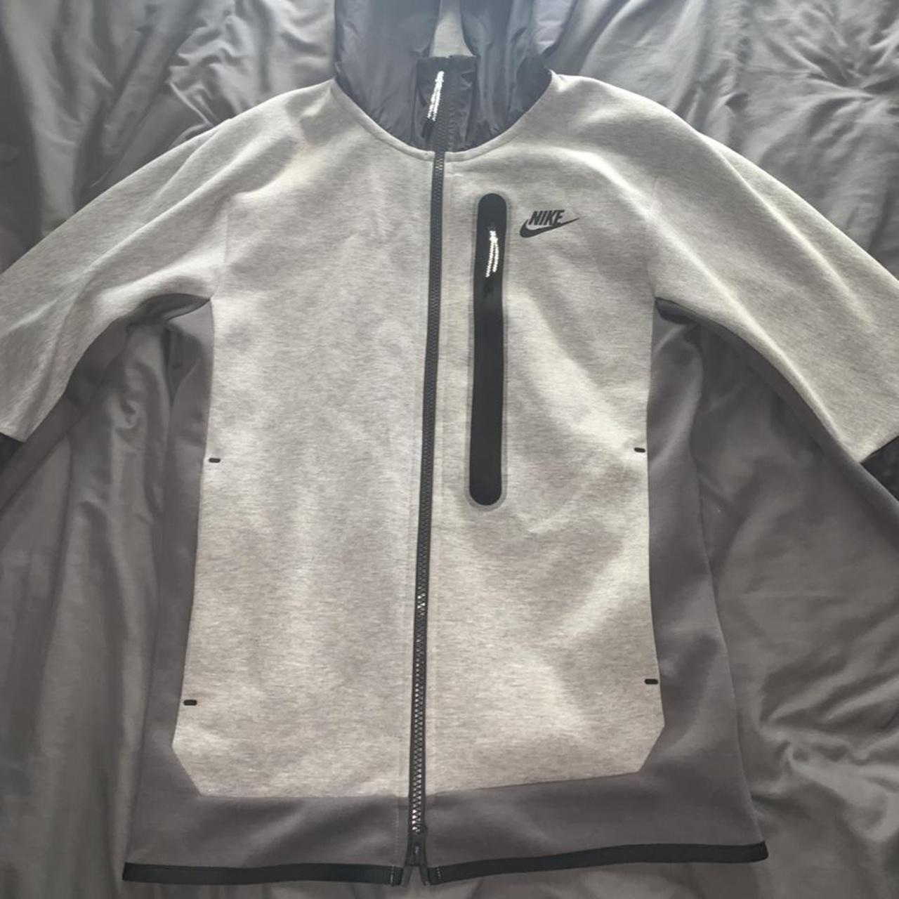 nike tech fleece woven grey