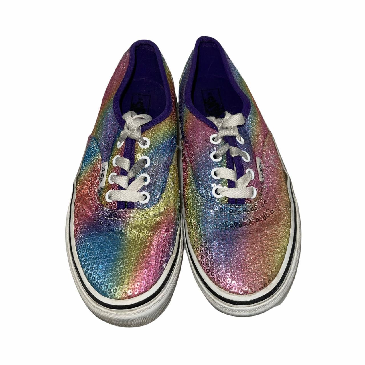 Features: • Brand: Vans • Type: Shoes • Depop