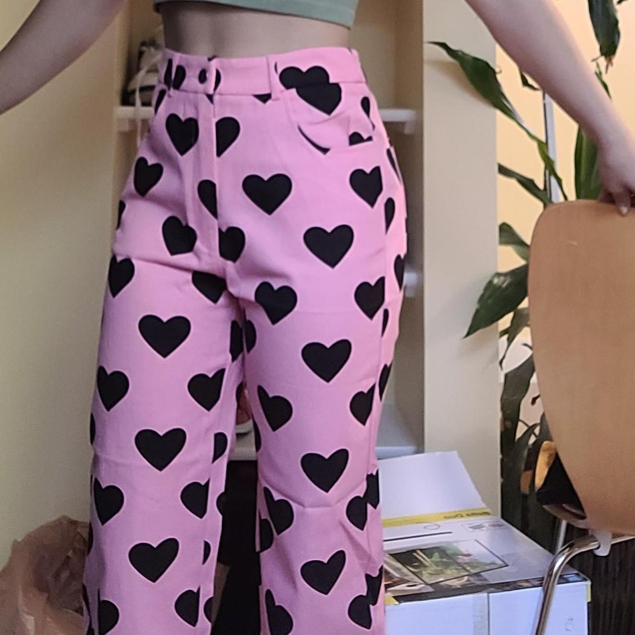 Adorable pink and black heart jeans ♡ size 2 xs Depop